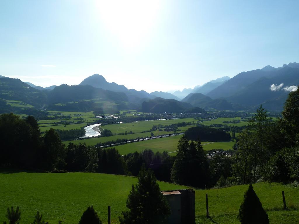 Pension Schone Aussicht Kuchl Esterno foto