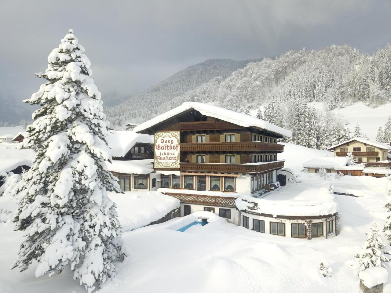 Pension Schone Aussicht Kuchl Esterno foto